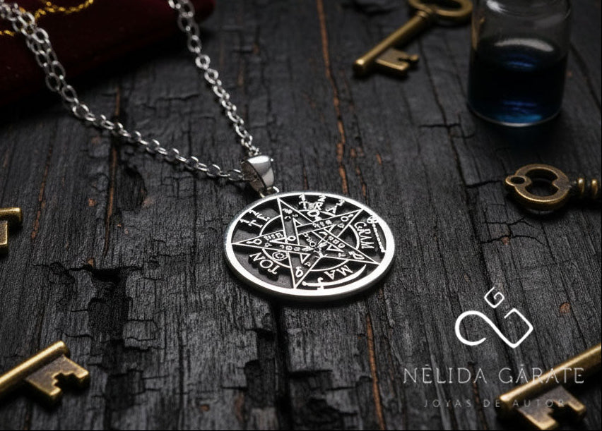 Collar Tetragrámaton | Dije en Plata 950